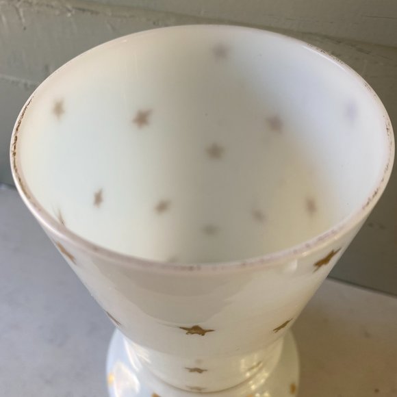RARE Portieux Vallerysthal French White Opaline Vase - Picture 3 of 7